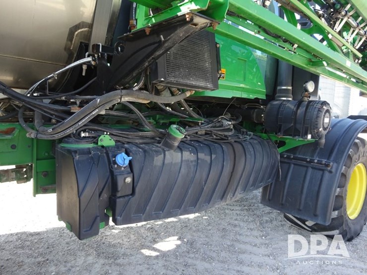 2020-john-deere-f4365-image-85