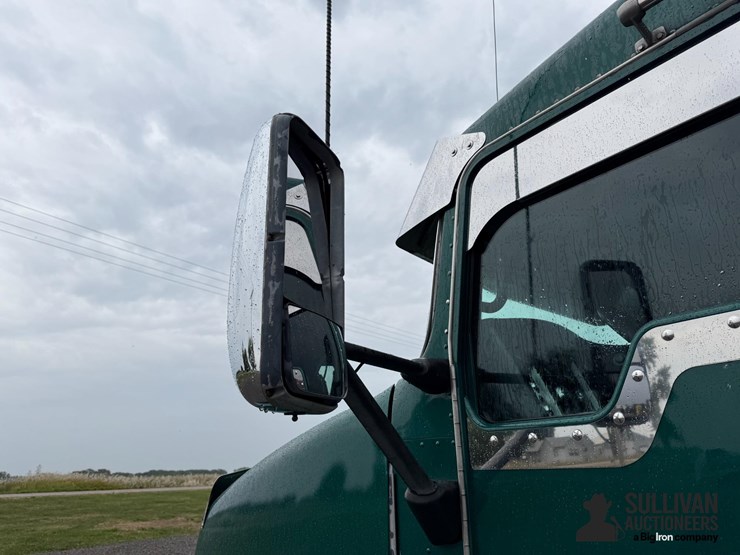 2007-kenworth-t600-image-18
