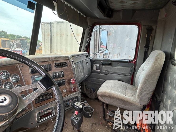 2003-western-star-4900-image-6
