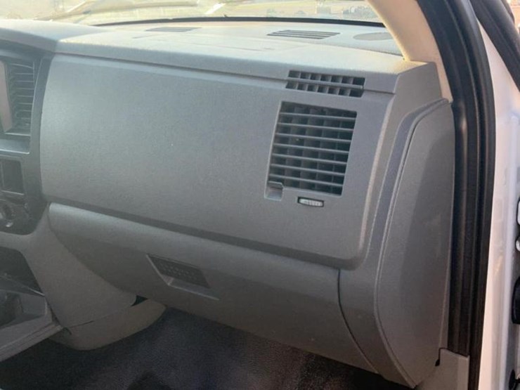 2007-dodge-ram-3500-image-50