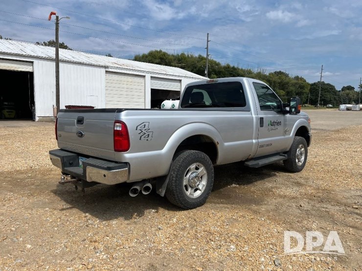 2013-ford-f250-xlt-image-9