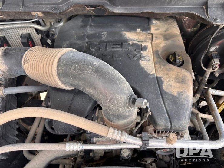 2016-dodge-ram-1500-image-50