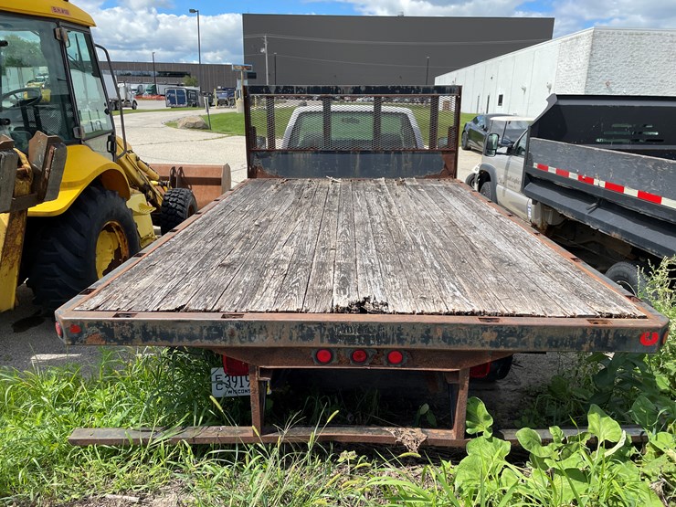 2002-utility-flatbed-image-5