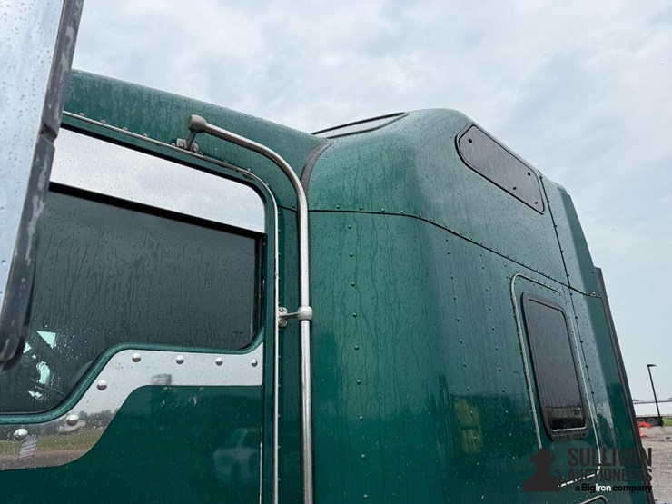 2007-kenworth-t600-image-16
