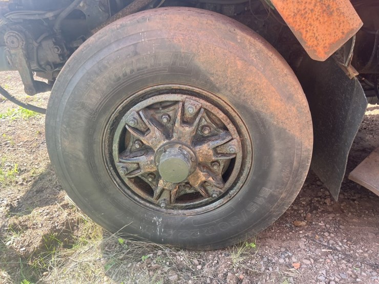 #2688-•-1998-navistar-2674-6x4-day-cab-truck-tractor-image-72