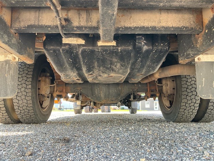 2015-ford-f550-image-52