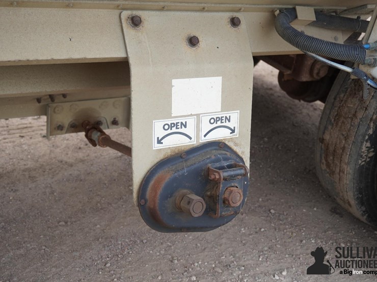 2000-timpte-grain-trailer-image-18