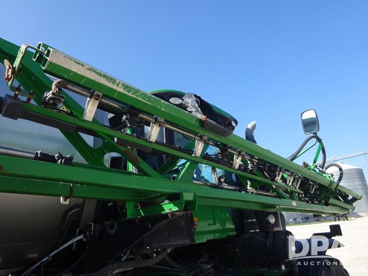 2020-john-deere-f4365-image-75