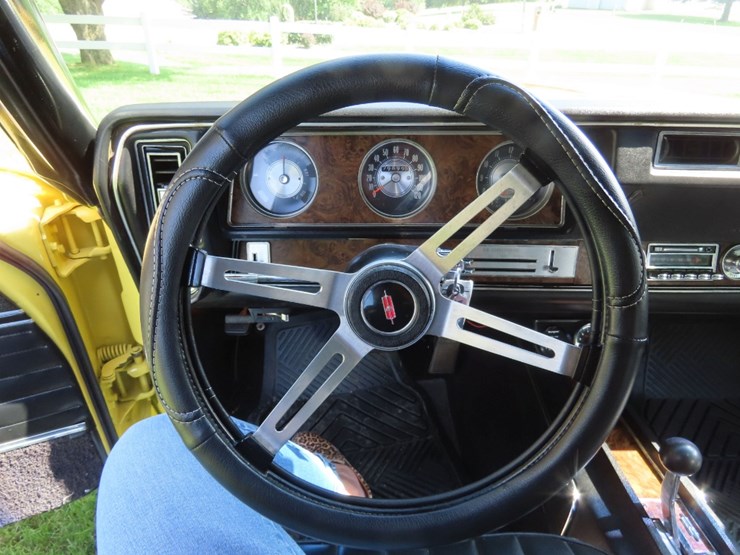 1970-oldsmobile-rallye-350-image-26