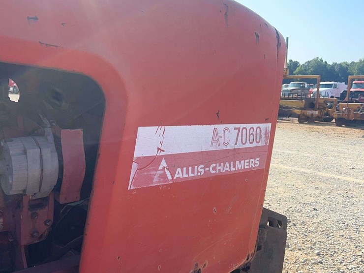 agco-allis-7060-image-21