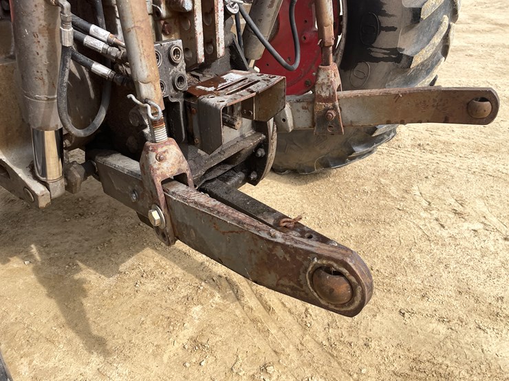 massey-ferguson-2705-image-48