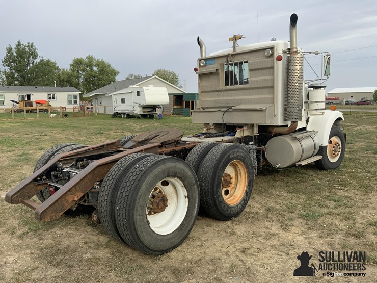 1990-kenworth-w900b-image-5