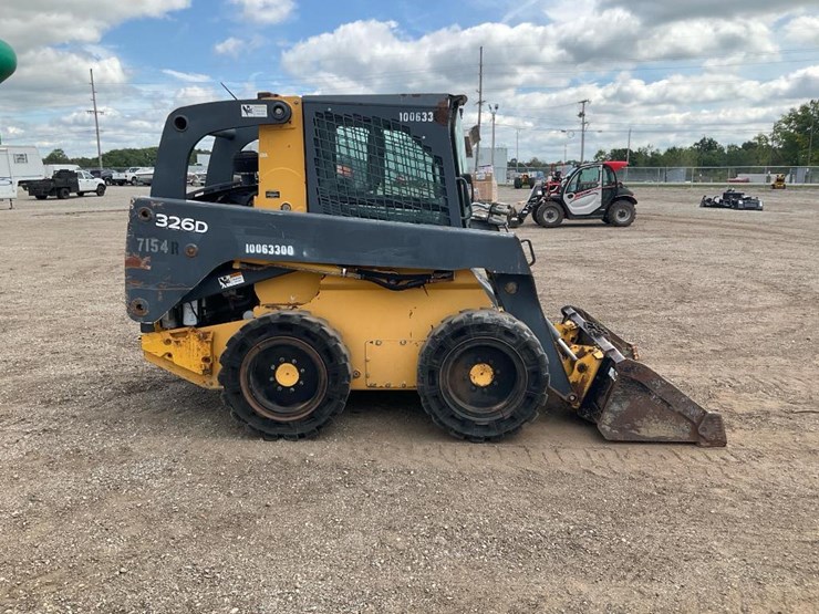 2012-deere-326d-image-7