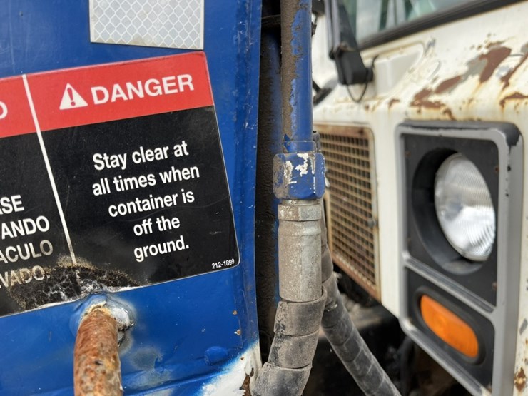 #1631-•-2005-mack-garbage-truck-image-23