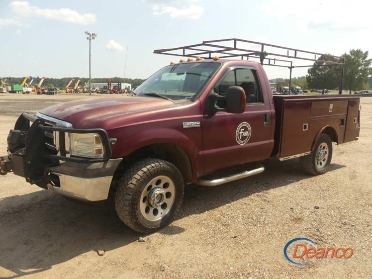 2005-ford-f350-image-11