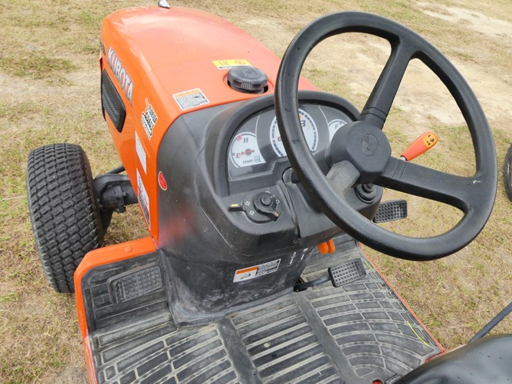 2014-kubota-b2320-image-12