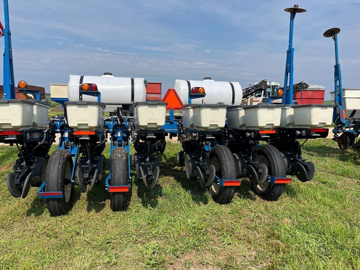 kinze-3000-image-8