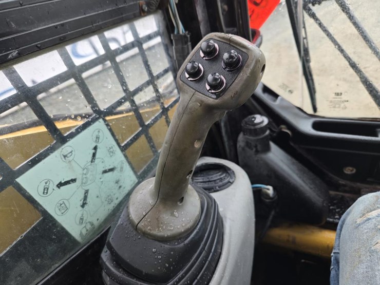caterpillar-257b3-image-49