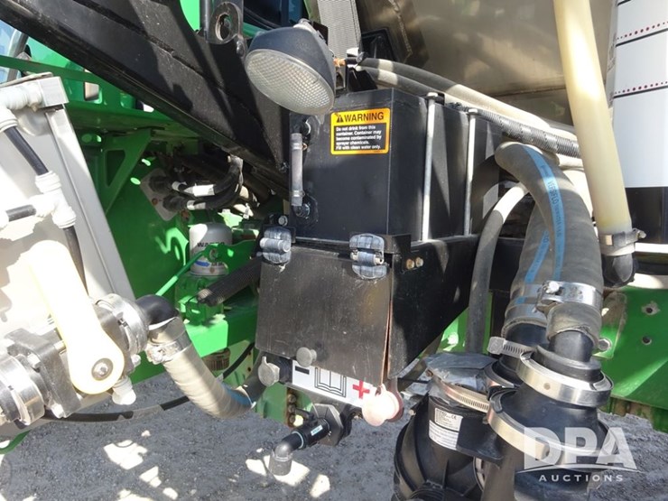 2020-john-deere-f4365-image-96