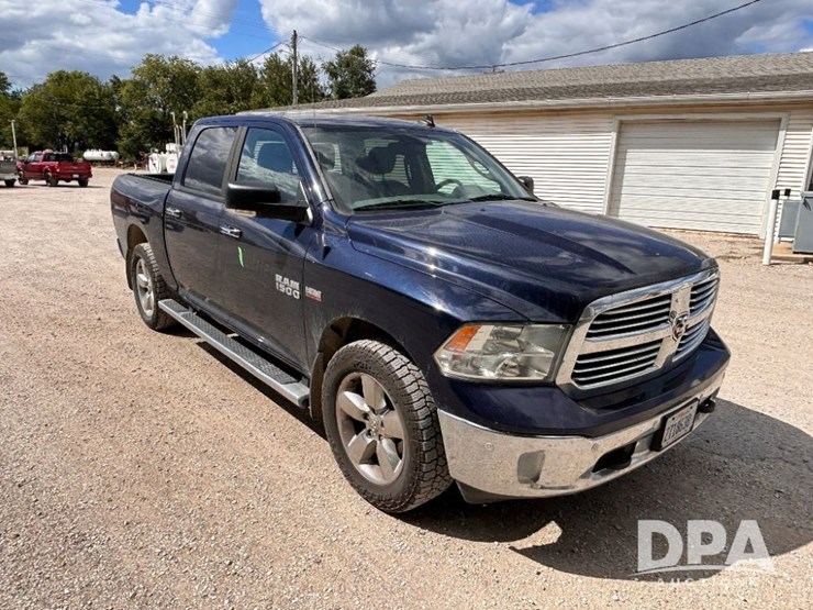 2016-dodge-ram-1500-image-1