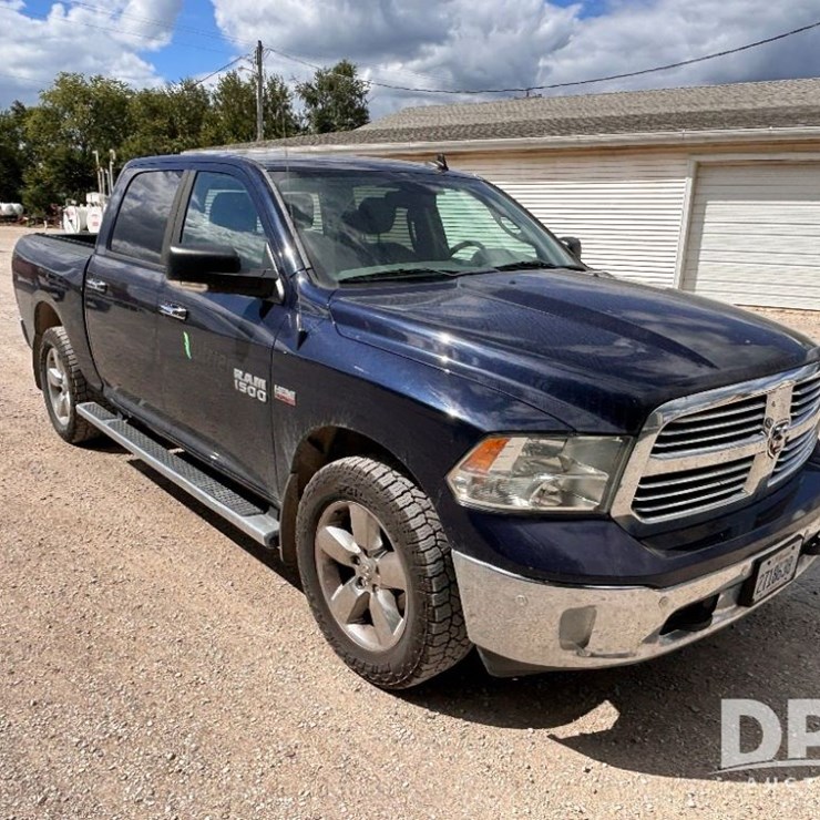 2016 DODGE RAM 1500