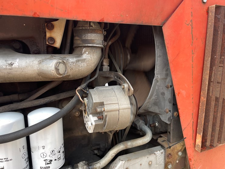 massey-ferguson-2705-image-28