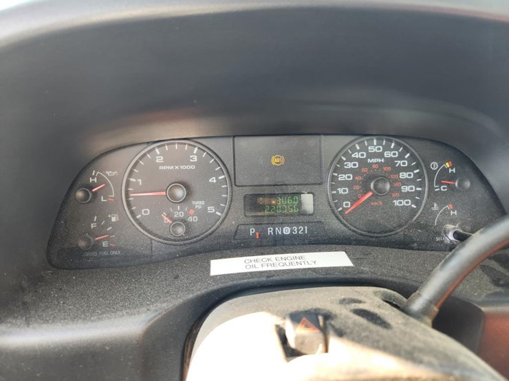 2006-ford-f550-image-59