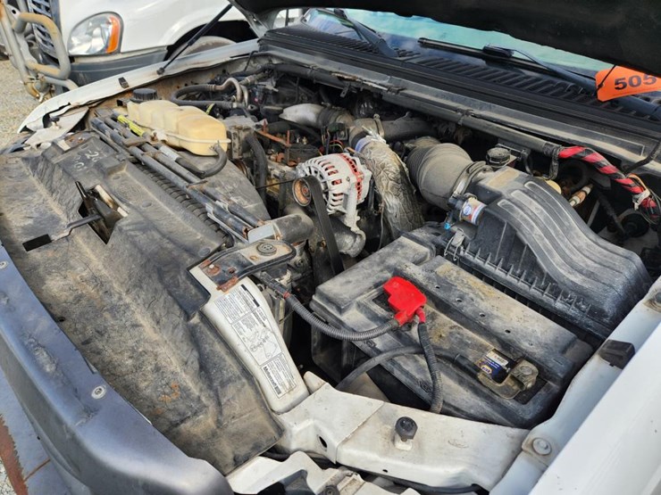 2002-ford-f550-image-48