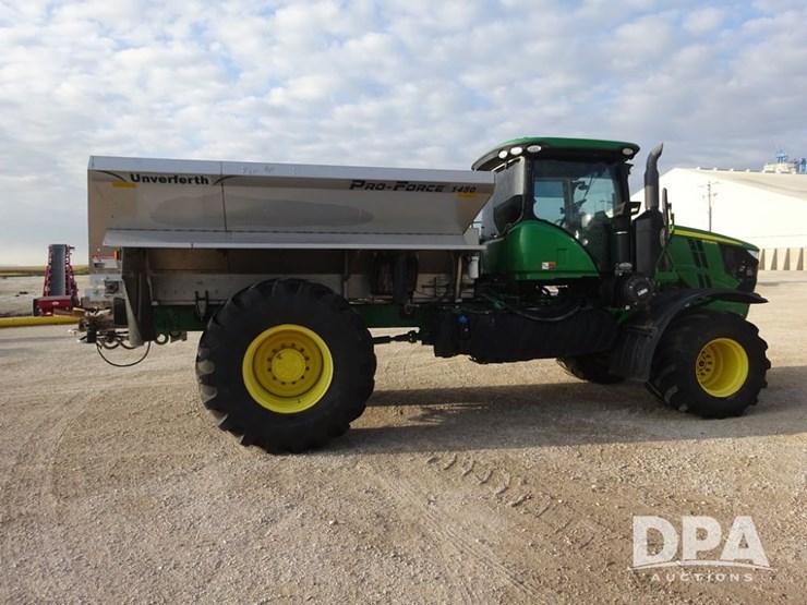 2019-john-deere-f4365-image-15