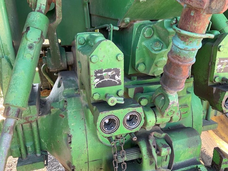 1972-john-deere-4320-image-41