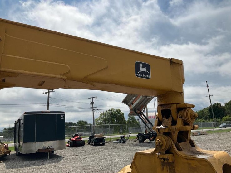 1985-deere-648d-image-36