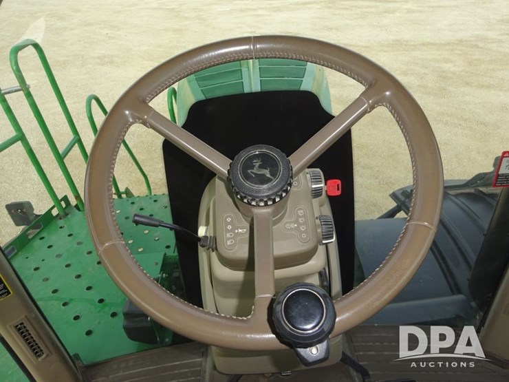 2019-john-deere-f4365-image-104