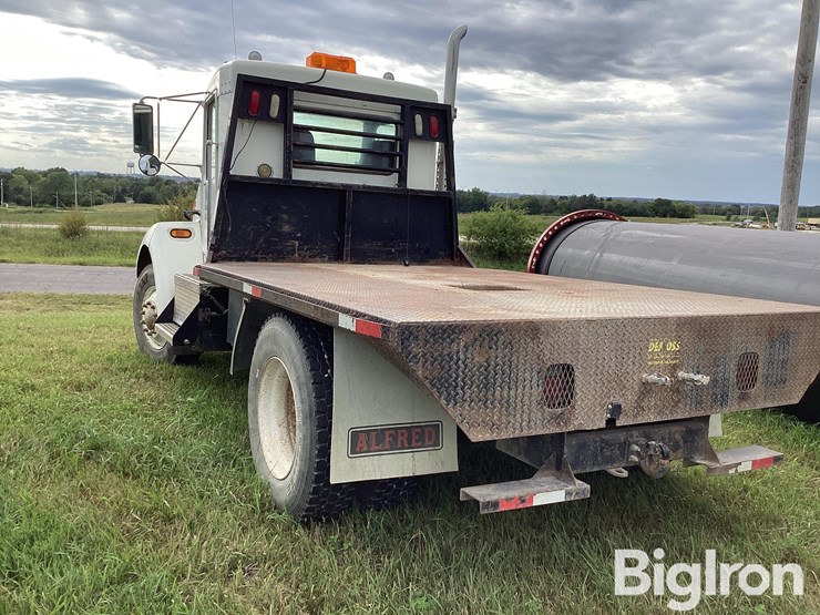 1999-kenworth-t300-image-7