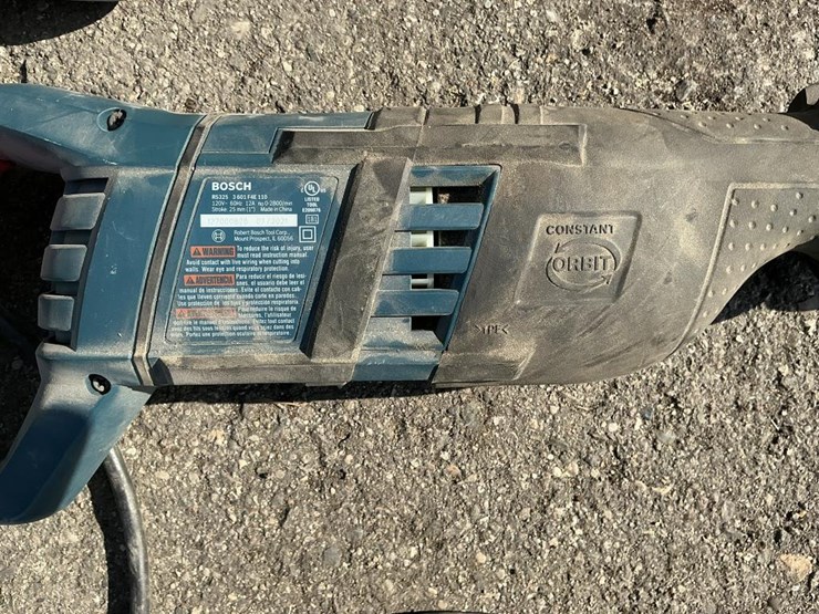 #2117-•-(2)-bosch-rs325-reciprocating-saws-image-4