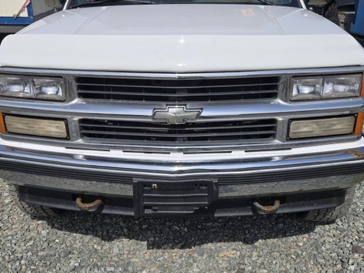 1994-chevrolet-silverado-image-10