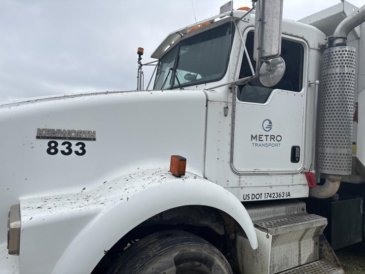 2004-kenworth-t800-image-7