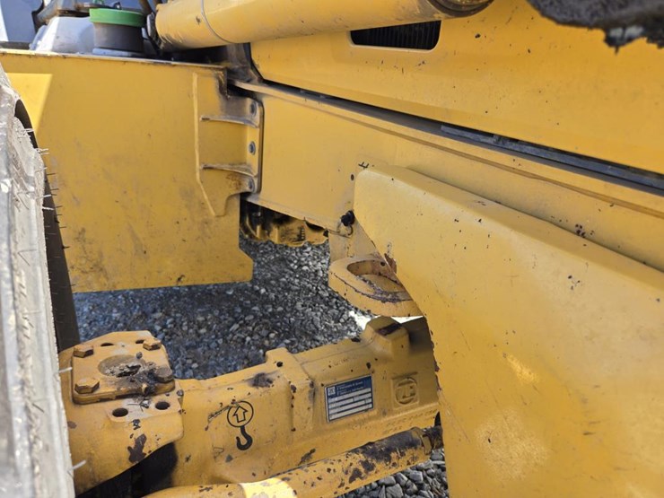 deere-310sl-image-24