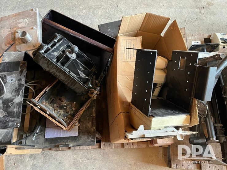 pallet-of-truck-stands-(jn2973)-image-4