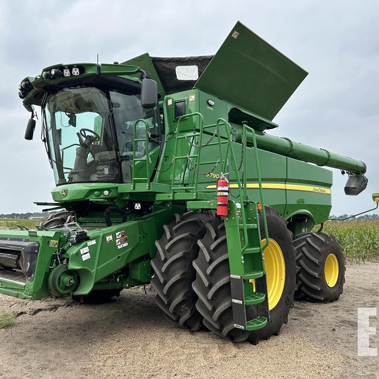2024 JOHN DEERE S790