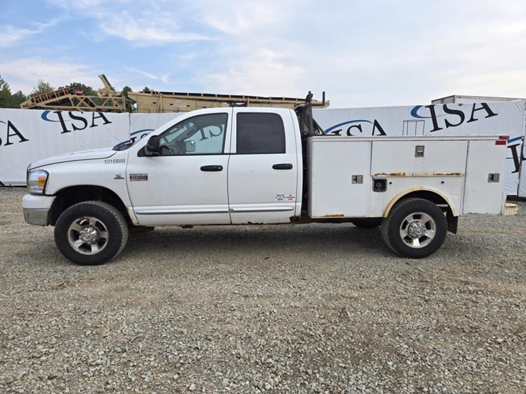 2008-dodge-3500-image-2
