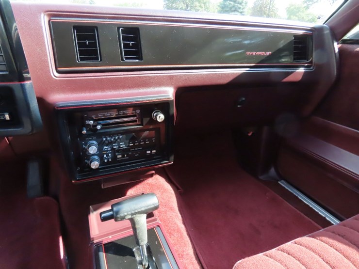 1987-chevrolet-monte-carlo-ss-aero-coupe-image-18