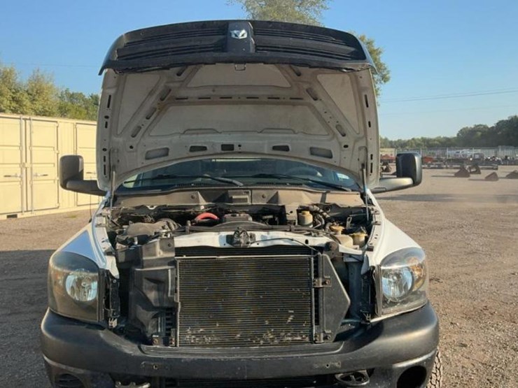 2007-dodge-ram-3500-image-55