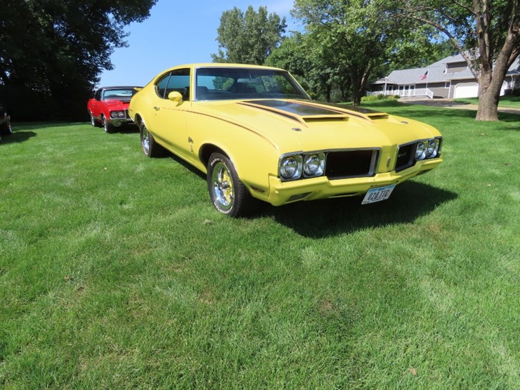 1970-oldsmobile-rallye-350-image-2