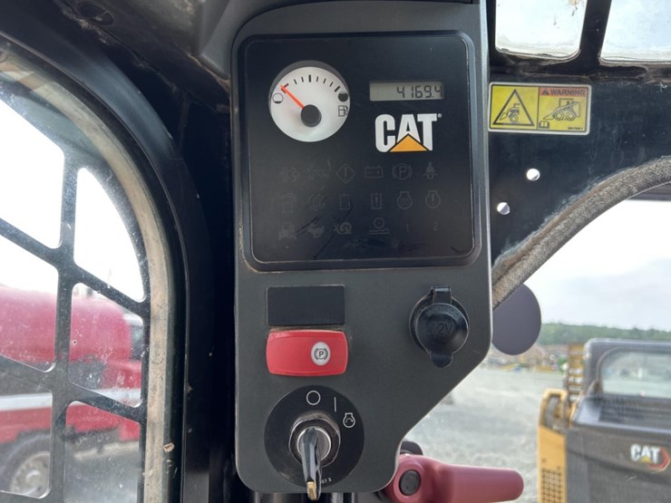 caterpillar-279c2-image-37