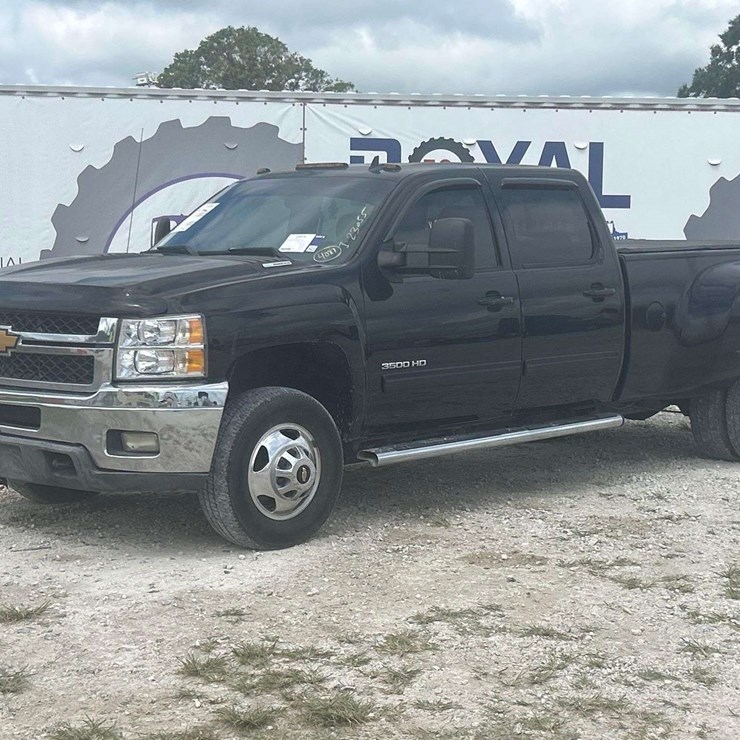 2011 CHEVROLET SILVERADO