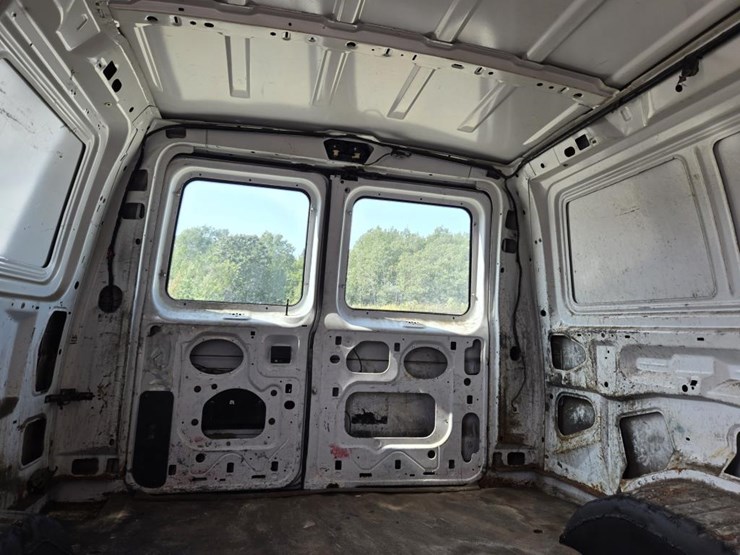 2008-ford-e250-image-41