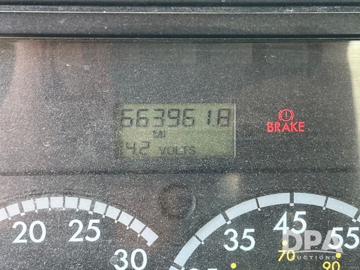 2007-freightliner-columbia-truck-(jn2954,-unit-2158)-image-65