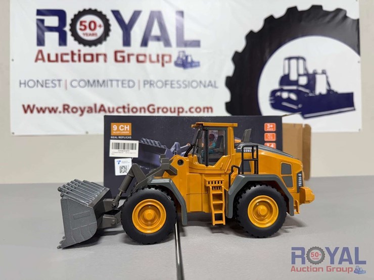 top-rc-9-channel-wheel-loader-image-7
