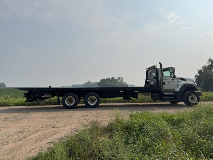 2014-international-workstar-7600-image-8