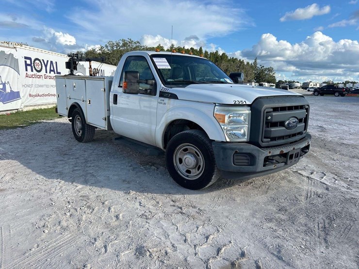 2014-ford-f350-image-2
